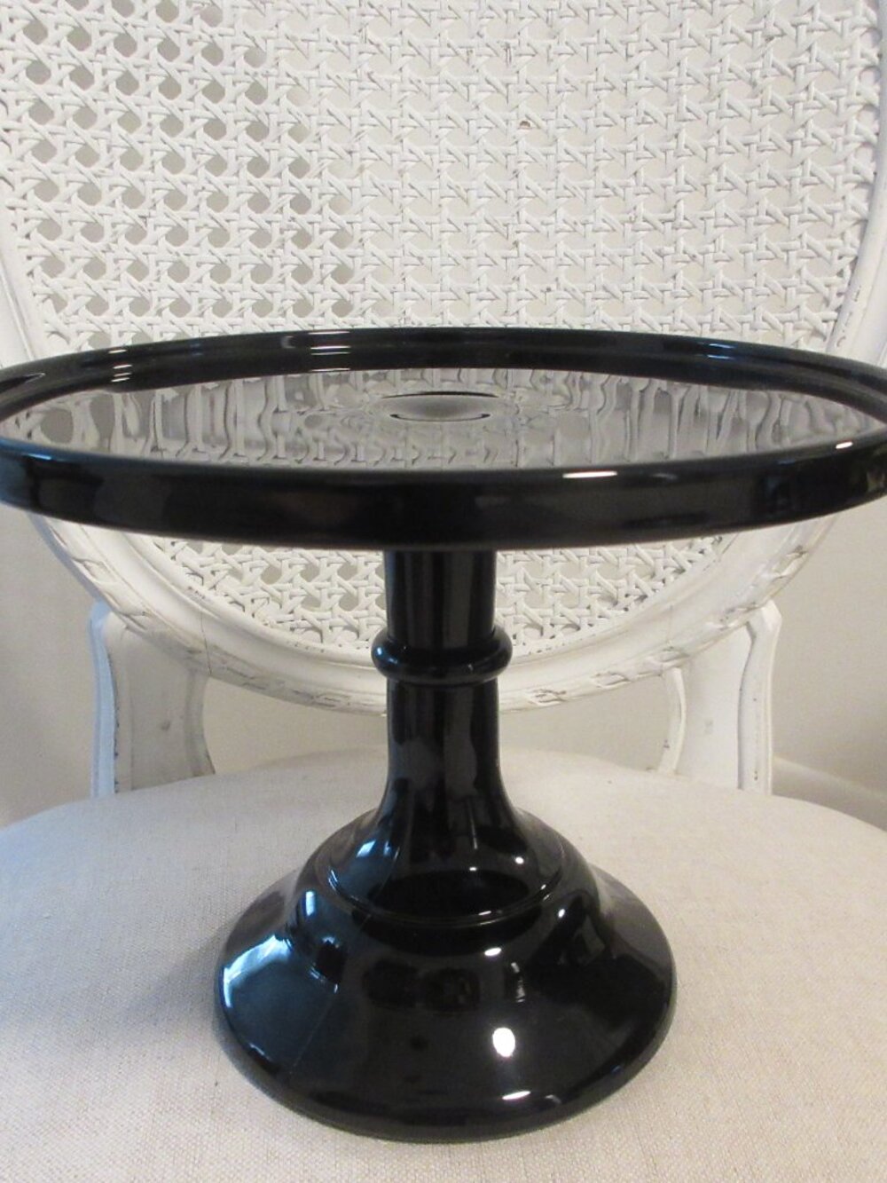 L.E Smith Black Glass Cake Pedestal Stand